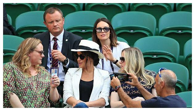 教中看到 教中看到