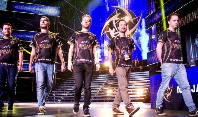 正在密切关 正在密切关