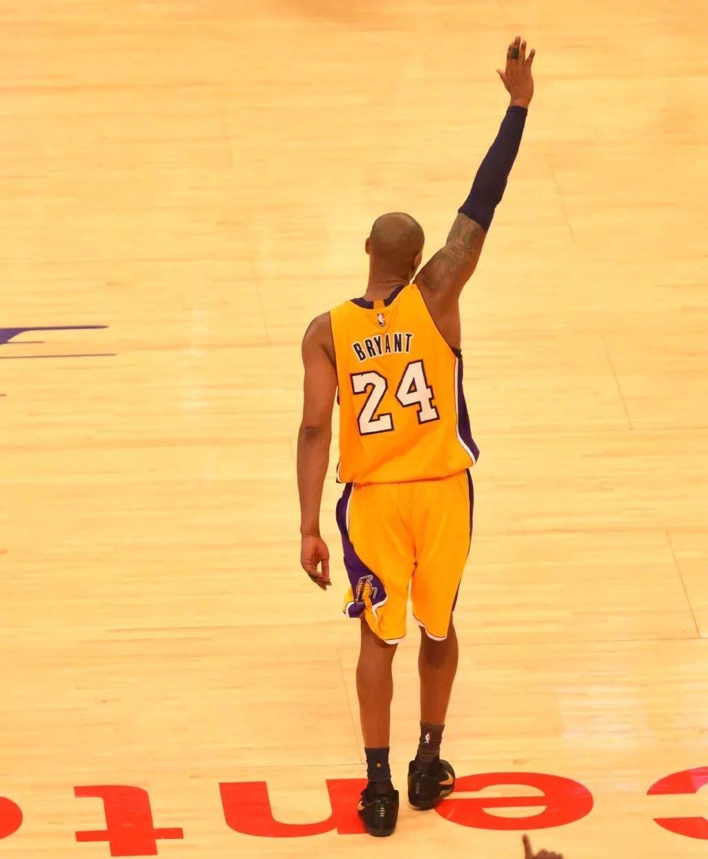 球队摆脱追 球队摆脱追